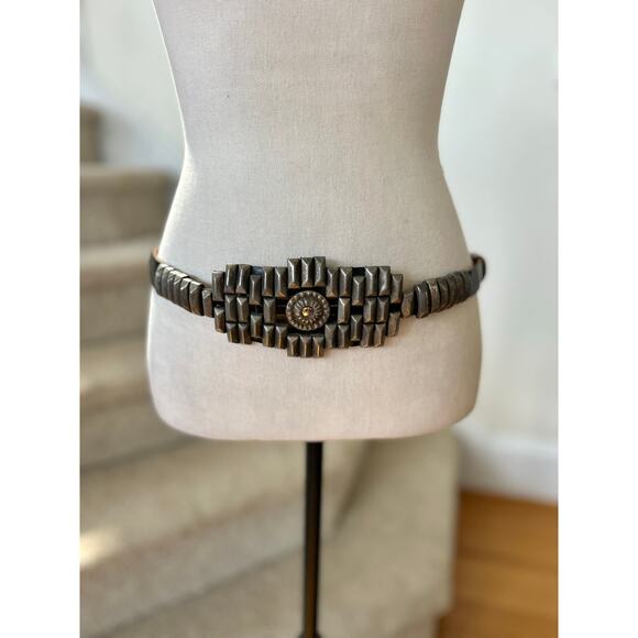 Vintage Accessories - Vintage Black Metal Studded Southwestern Western Aztec Tribal Leather Belt (34)